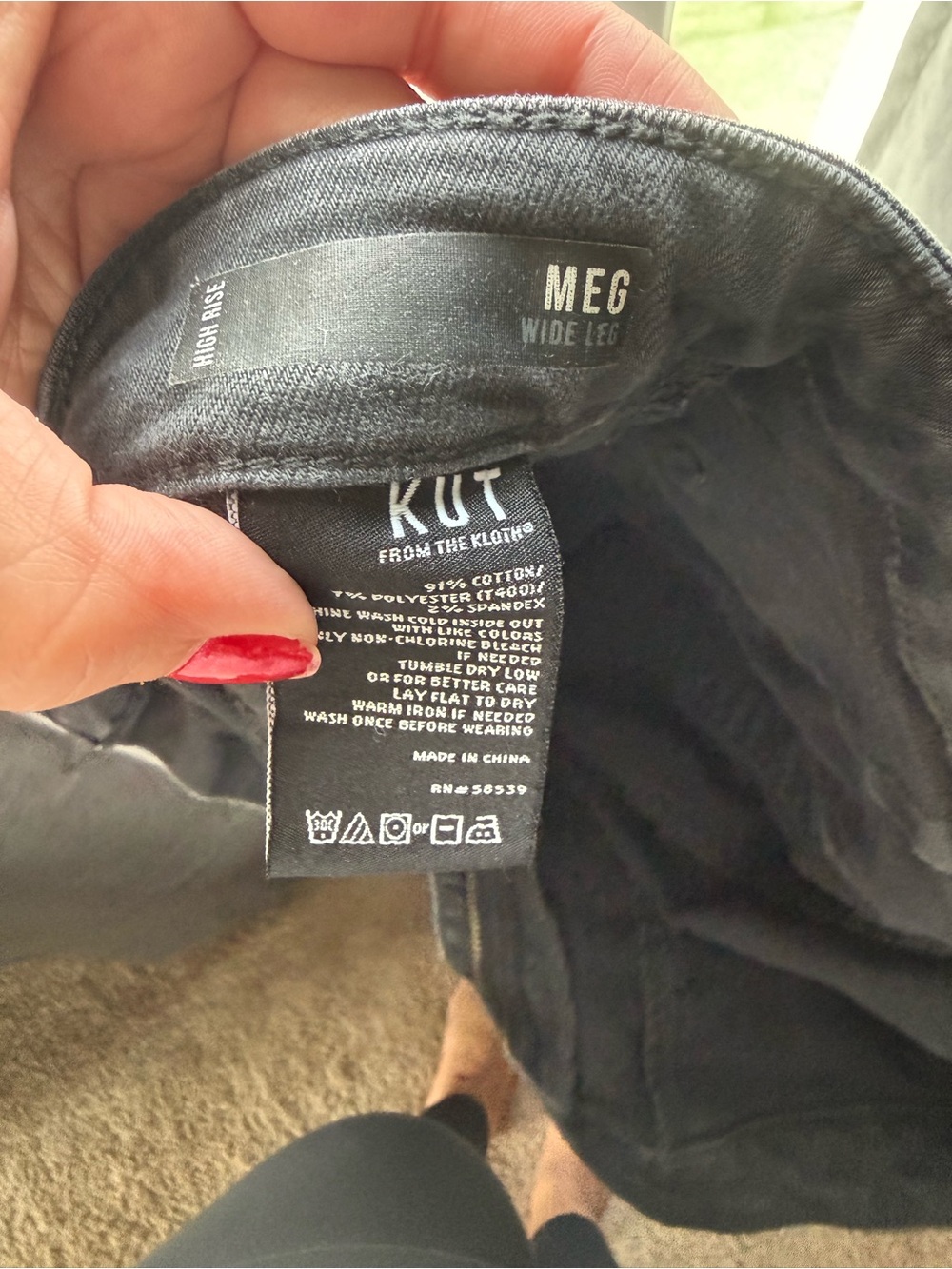 Kut from the Kloth Meg Wide Leg - Picture 2 of 3